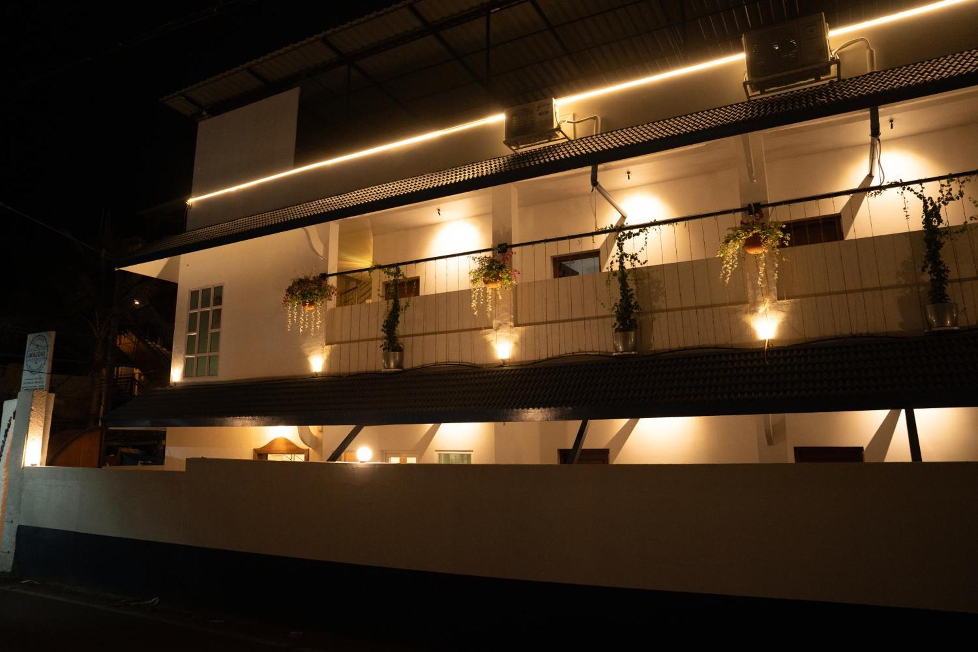 Alleppey Holiday Beach Resort Alappuzha Eksteriør bilde