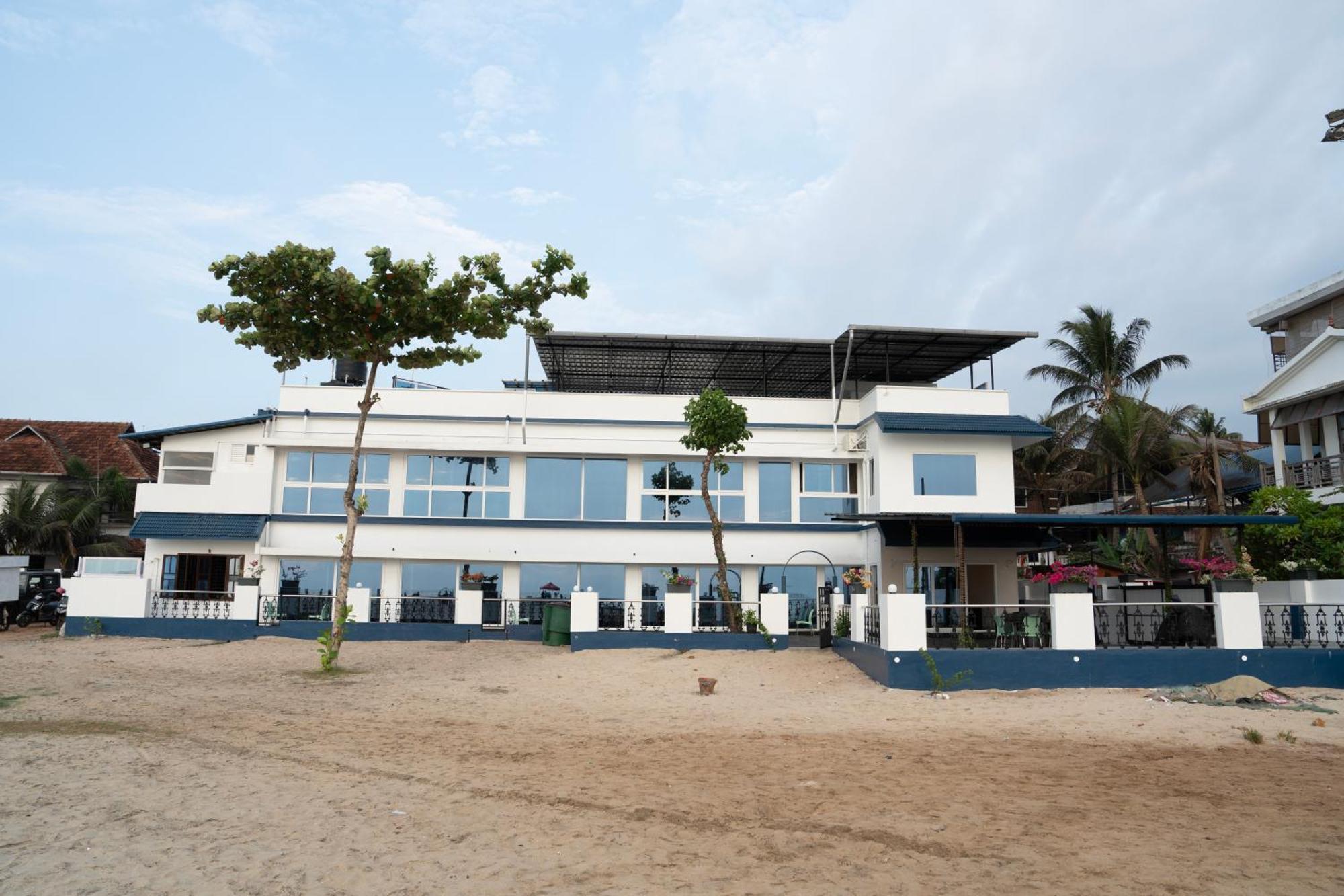 Alleppey Holiday Beach Resort Alappuzha Eksteriør bilde